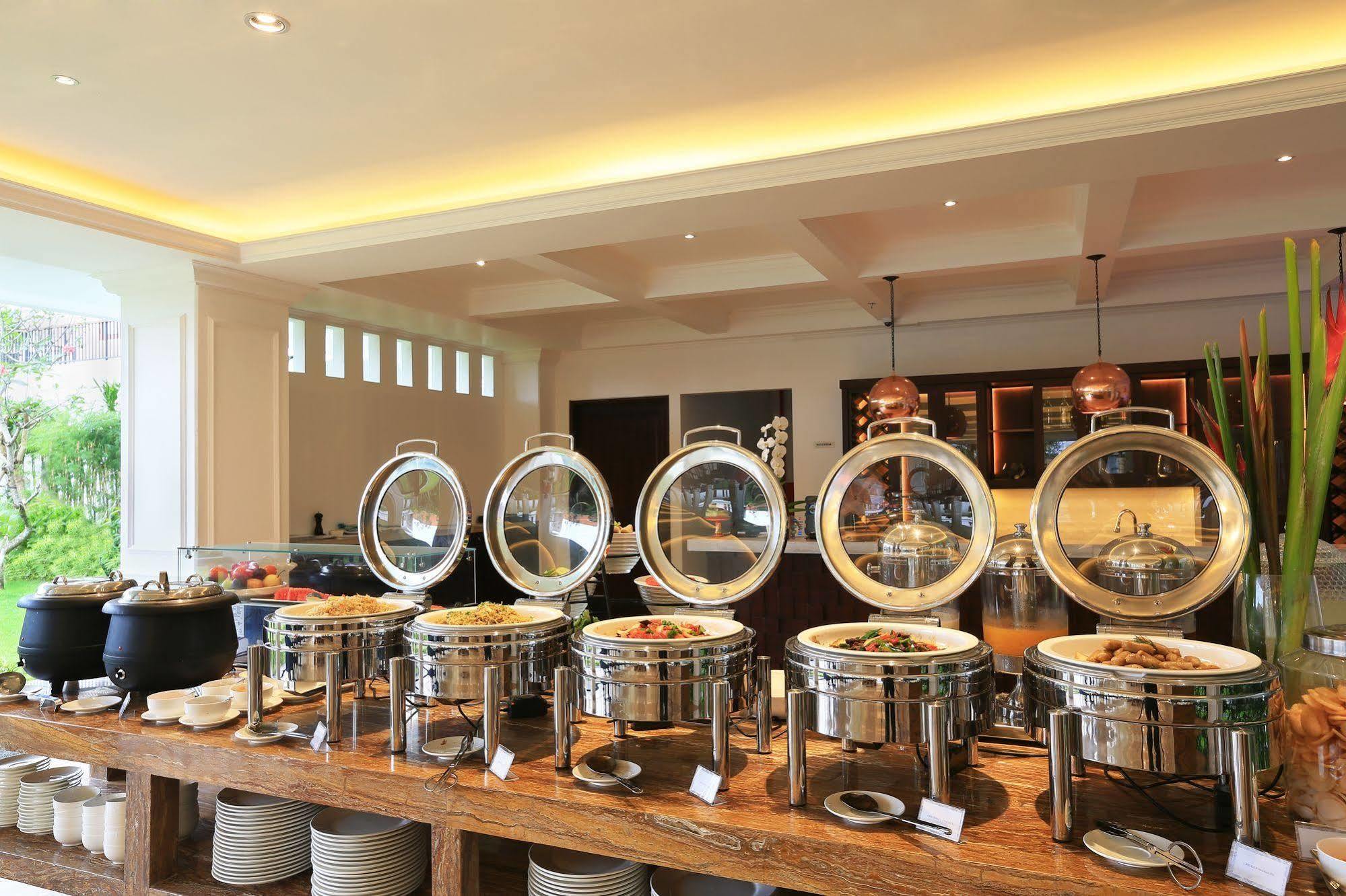 Grand Palace Hotel Sanur - Bali Екстериор снимка